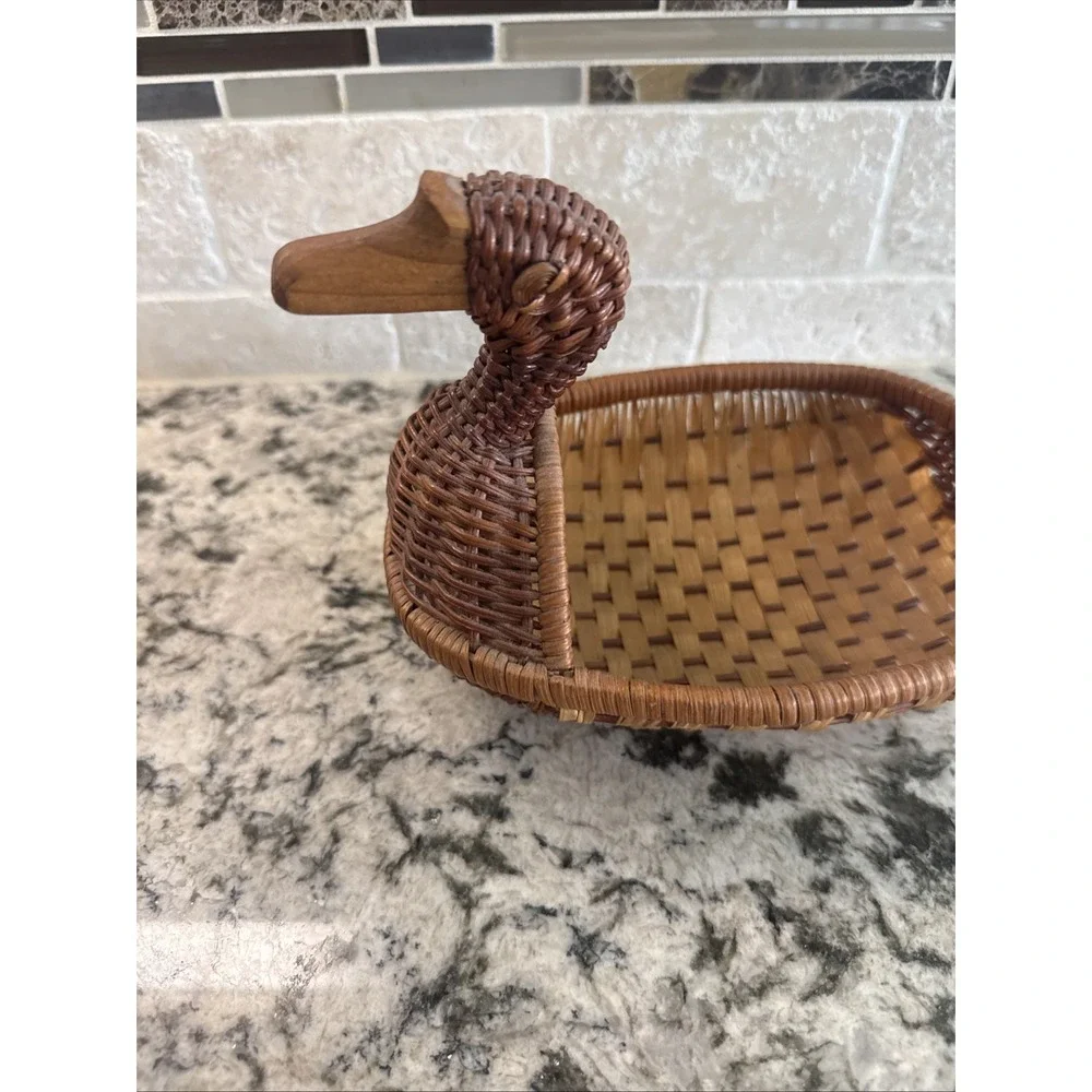 Vintage Wicker Duck Basket Woven Rattan Wood Beak Farmhouse Country Animal Boho
